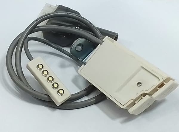 10073368
